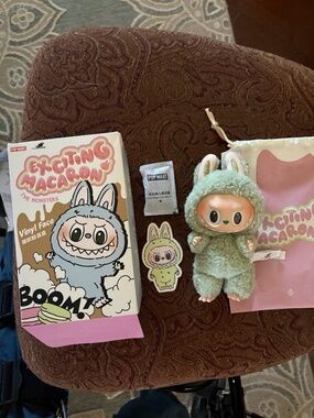 AUTHENTIC, BRAND NEW Labubu EXCITING MACAROON Series, "Green Grape"